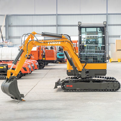 Bouwterrein 3 ton Toros mini graafmachine