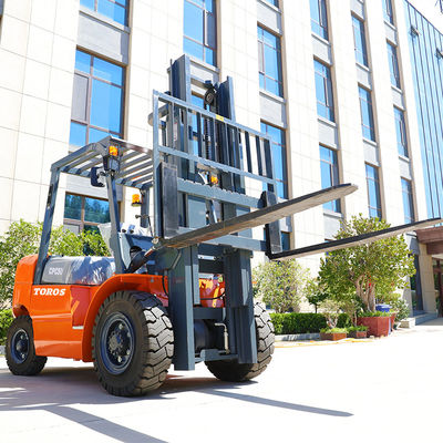 Op maat gemaakte zware dieselforklift